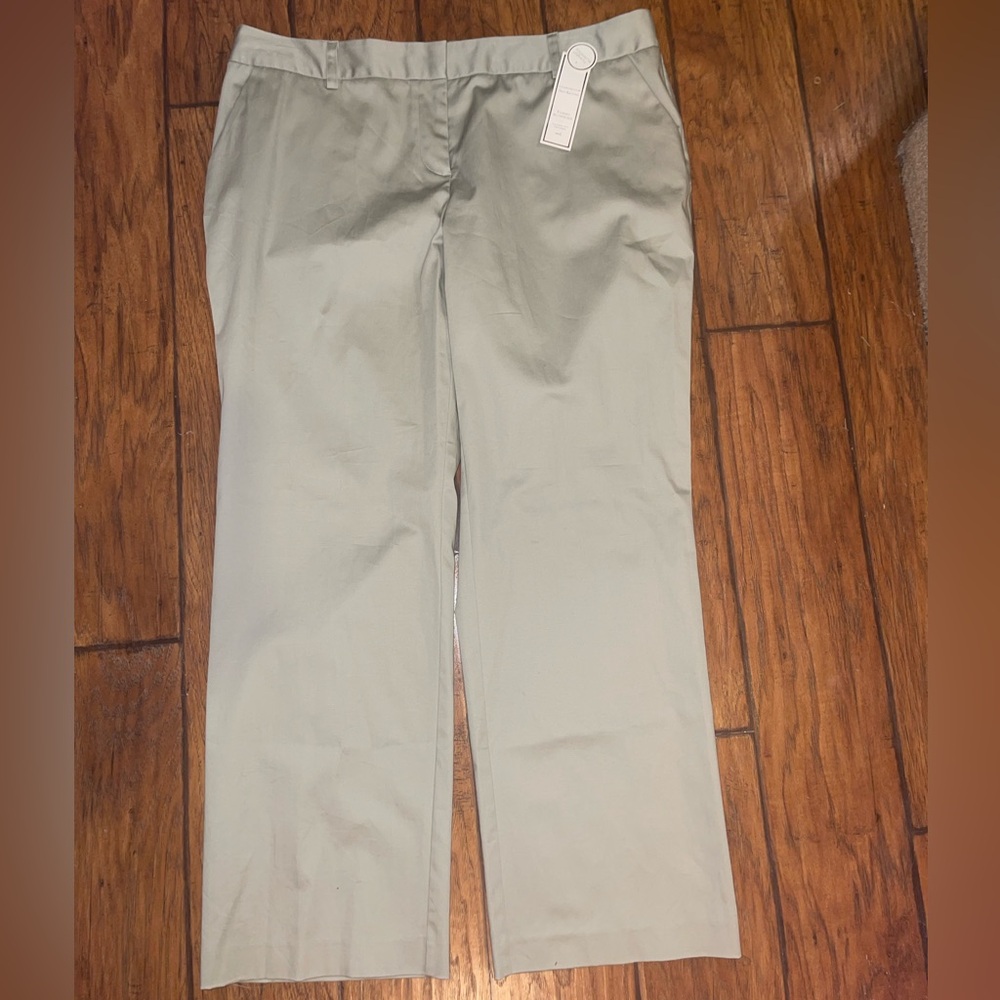 Charter Club khaki pants slacks NWT woman’s size 18W tummy slimming classic fit